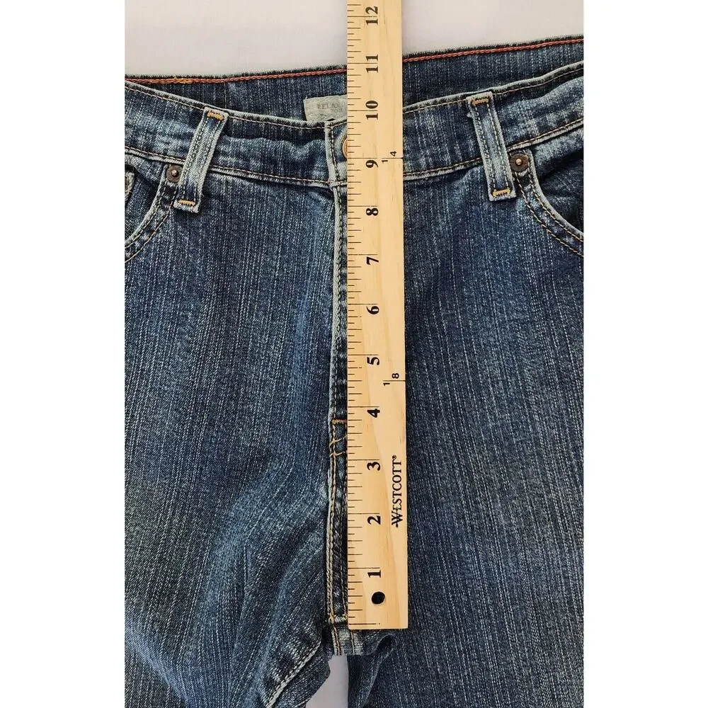 Levis Jeans Womens 8 Blue 550 Relaxed Boot Cut Mid Waist Mom Denim Pants Y2K 07 - Picture 7 of 16